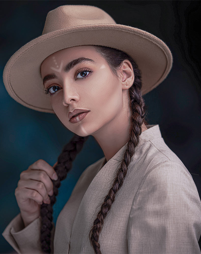 フェイスペイントの女性